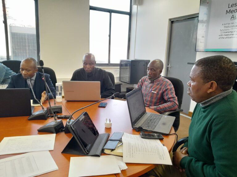 Ministry acknowledges oversight in new medicines law