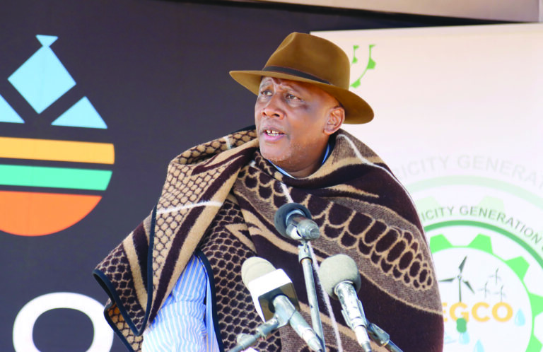 King champions climate resilience in historic partnership