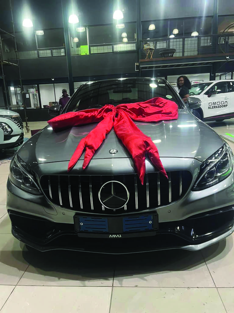 Ntate Stunna stuns fans