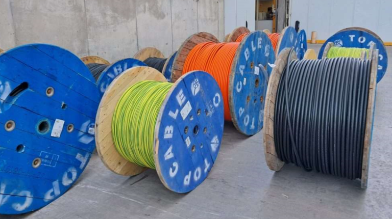 M5.2m meter software leaves LEC stranded