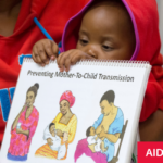 2000x1300 AIDS 2020-south-africa-mother-to-child