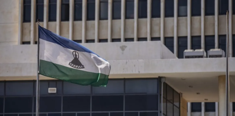 How the country moves: A country in crisis, a parliament in retreat