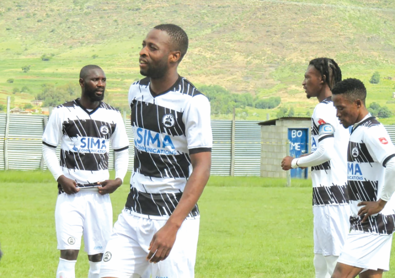 Lijabatho back on top as VPL race heats up