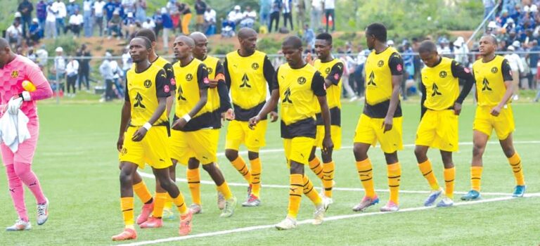 Premier league title race heats up